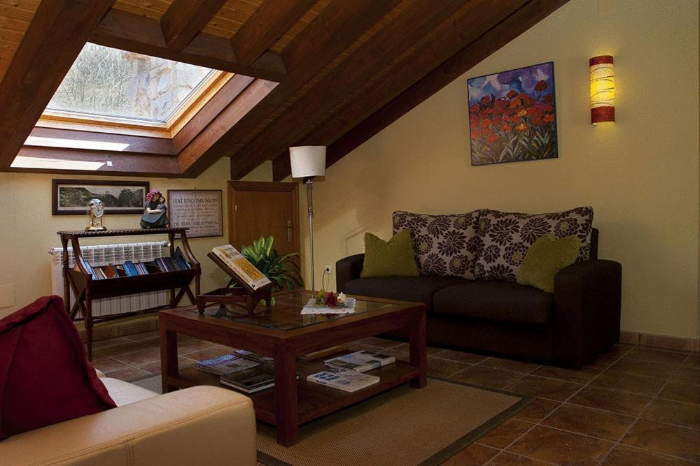 Hotel Rural Reciegos Complejo Agroturistico Caso Exteriör bild